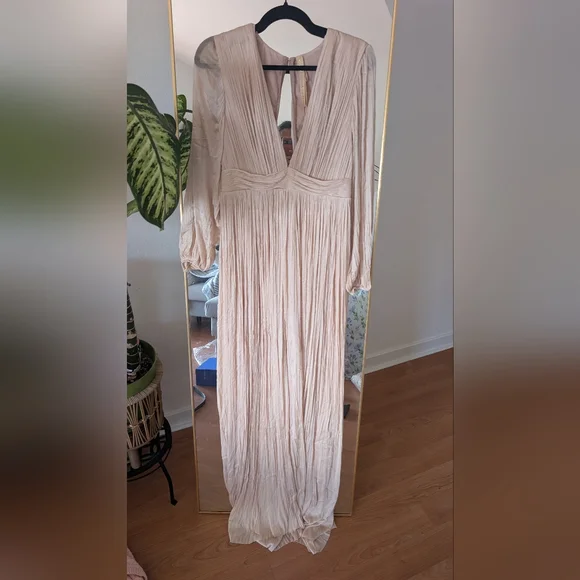 Maria Lucia Hohan Silk Wedding Gown - Picture 2 of 5